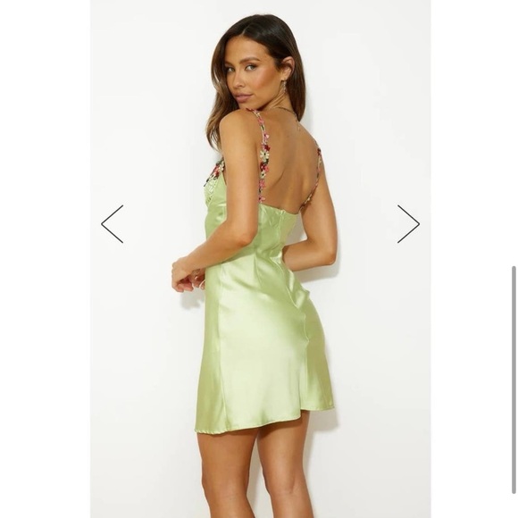 NWT Hello Molly Satin Sleeveless Mini Dress Small Lime Green - Picture 3 of 4